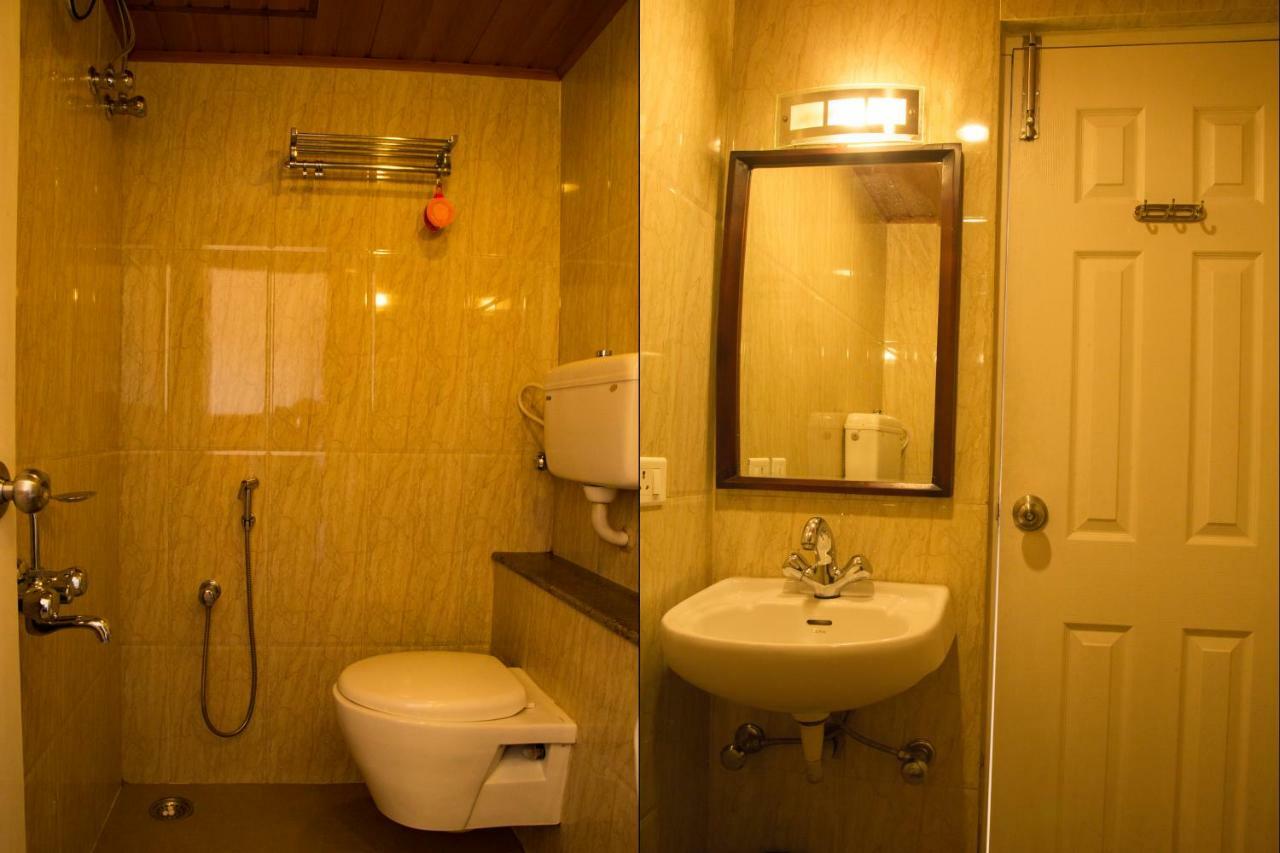 Готель Garden Manor Уті Екстер'єр фото